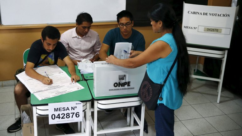 Elecciones Perú. Transparencia Electoral y SAAP convocan para Observación Electoral en voto en el extranjero - Transparencia Electoral