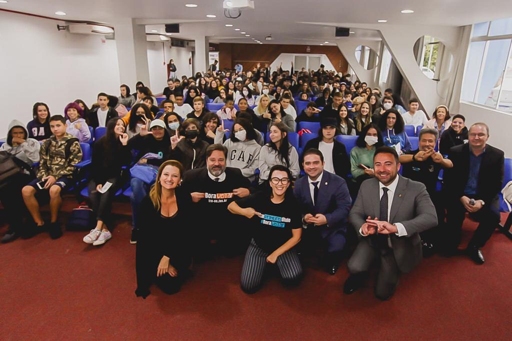 Marcelo Peregrino, Presidente de la CAOESTE participó de la campaña Mi Primer Título - #BoraVotar WhatsApp Image 2022 05 02 At 4.47.37 PM 1