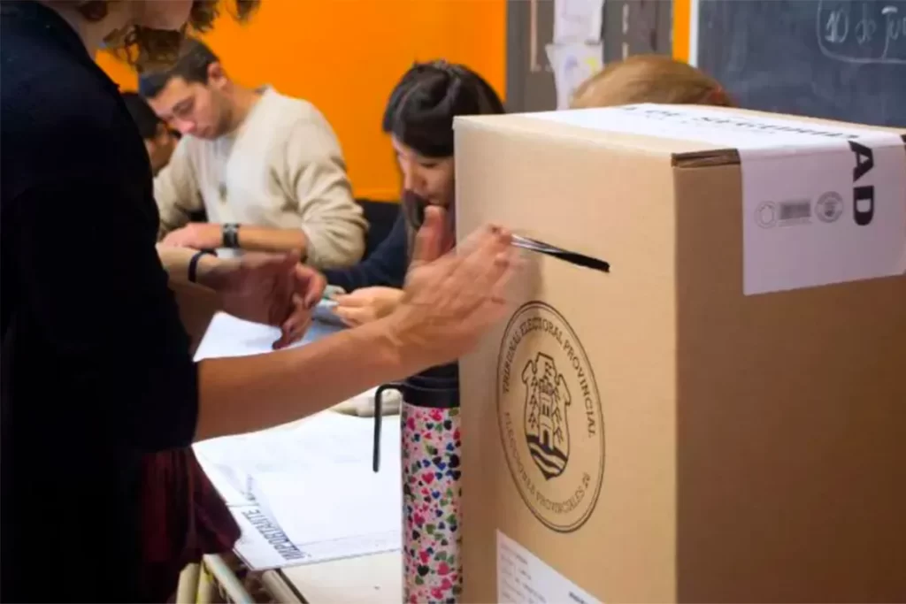 Elecciones en Córdoba: La continuidad del peronismo cordobés. Once Listas Competiran Las Elecciones Provinciales Cordoba Del Proximo Domingo Elegir Gobernador.jpg 1024x683